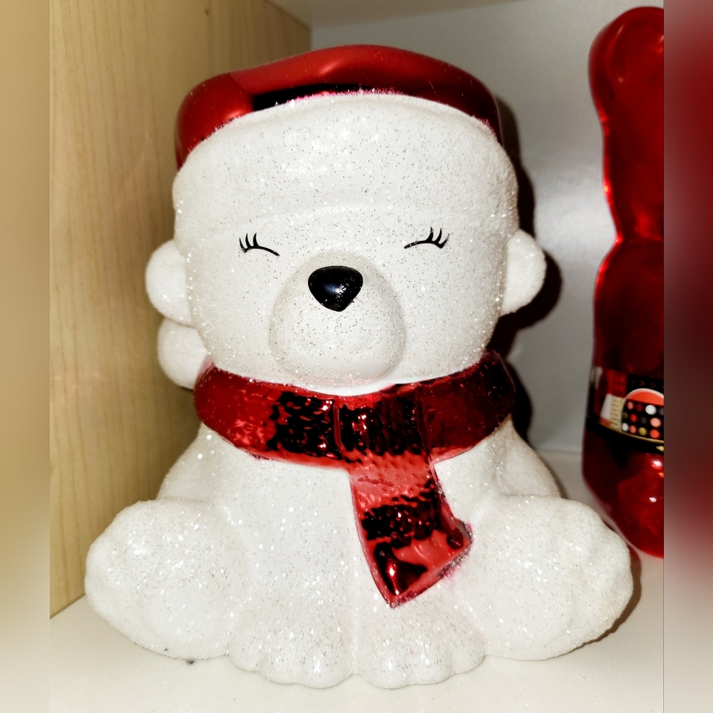 Bear candle holder